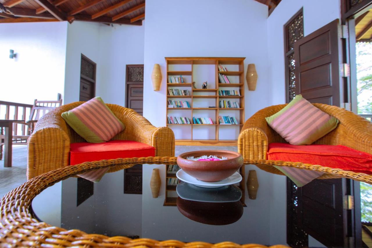 Hotel Niyagama House Galle Esterno foto