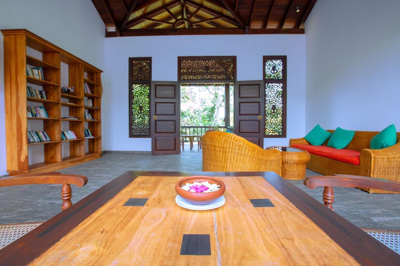 Hotel Niyagama House Galle Esterno foto