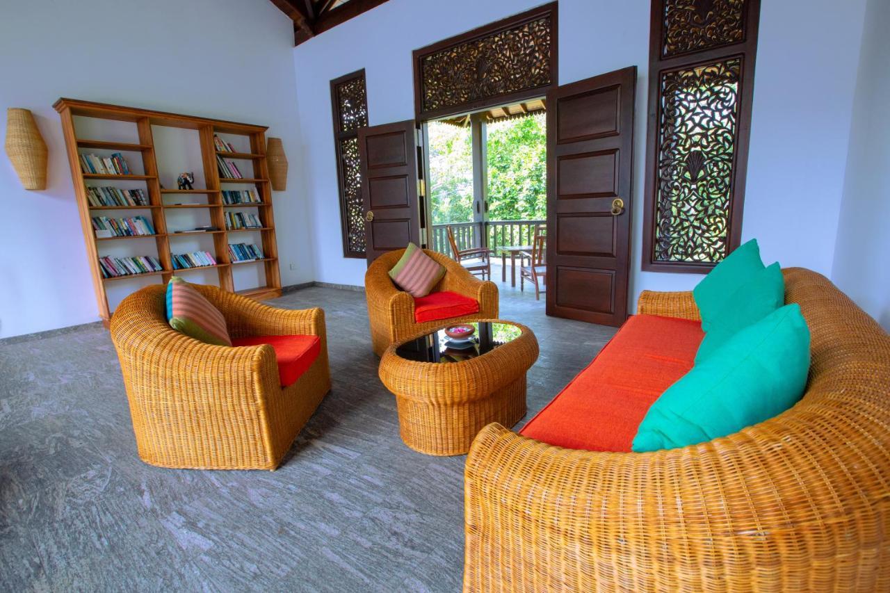 Hotel Niyagama House Galle Esterno foto
