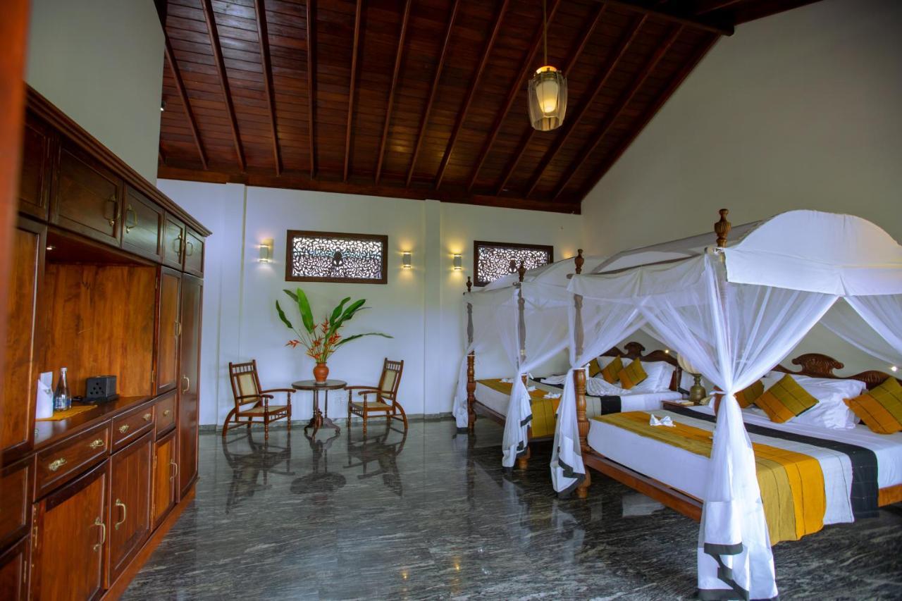 Hotel Niyagama House Galle Esterno foto