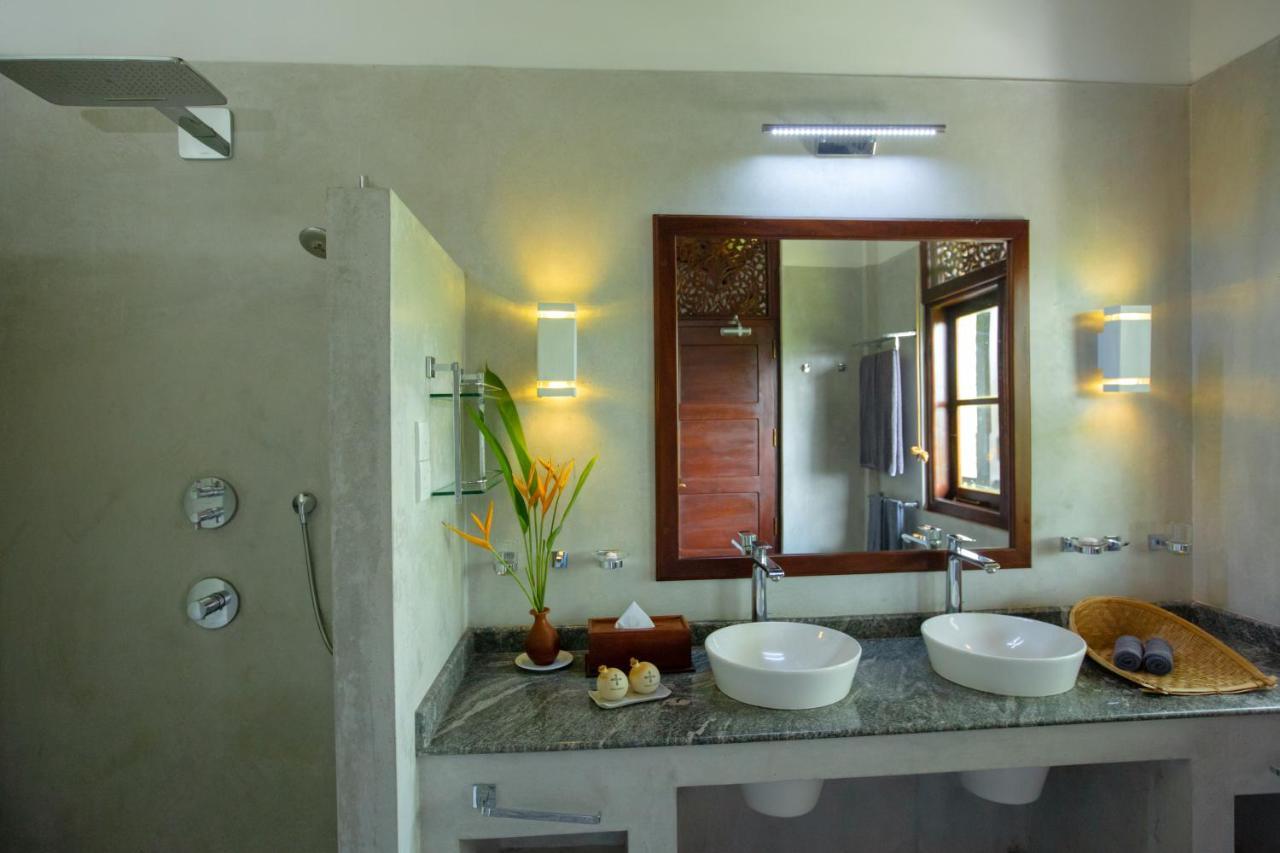 Hotel Niyagama House Galle Esterno foto